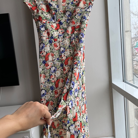 Ella Printed Maxi Dress with slit - Picture 5 of 8